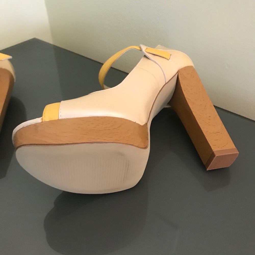 Colin Stuart Platform Heels - Picture 5 of 8